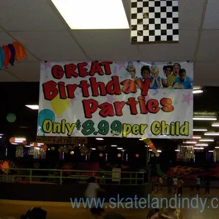 Easy-on-the-pocket birthday parties start at just $8.99 per person!