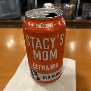 Stacy&apos;s mom ipa