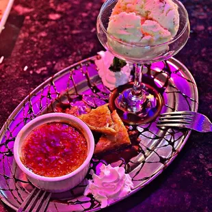 Creme Brulee Dessert  &amp; Ice Cream