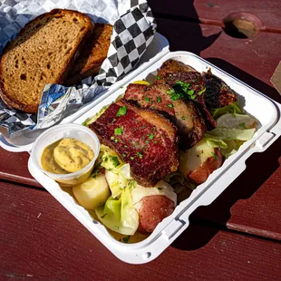 Corned Beef &amp; Cabbage