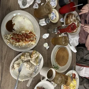 Huge portions, 3 meals almost covered the whole table.