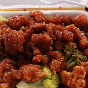 food, chicken wings and fried chicken