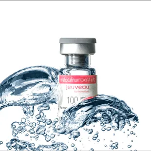 Smooth, refreshed, and glowing!  Jeuveau is here to help you reduce fine lines and wrinkles for a natural, youthful look.