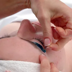 Our special wax products and unique waxing techniques protect the health and elasticity of your skin.