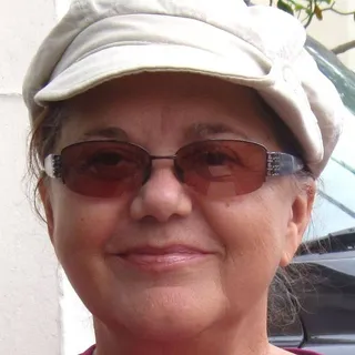 Eva P.