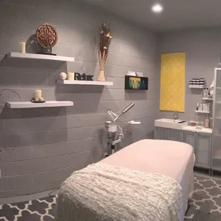 Massage/Skincare Room