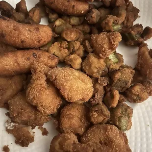 Large Shrimp Platter with okra and hush puppies.