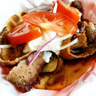 Gyros!? Don&apos;t mind if I do. #nomz