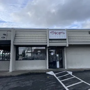 the front of the restaurant