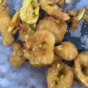 Deep fried Banana peppers served with ranch (the portion was much bigger--forgot to take a pic before eating) delicious!