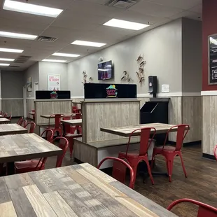 sushi and sashimi, interior