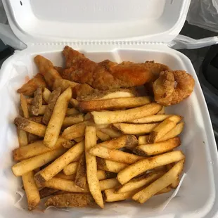 Skrimp and fish basket