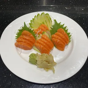 sushi, sashimi, sushi and sashimi, food