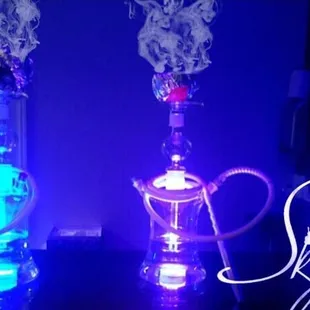 Luxury glass hookahs