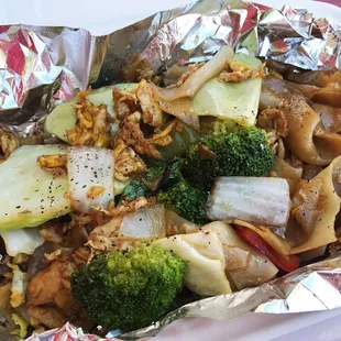 Thai basil noodle with chicken for lunch on 08.31.17 at Sky Kitchen food truck at 1533 NE Alberta Street.