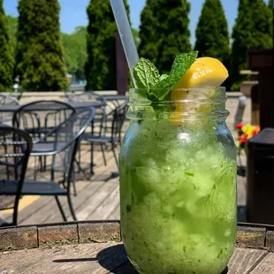 lemon mint smoothie