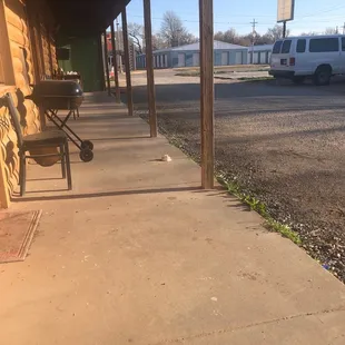 THE CABIN IN THE FRONT OF THE HOTEL I RESIDE IN THIS PEACEFUL TOWN AND I AM IN LOVE WITH IT