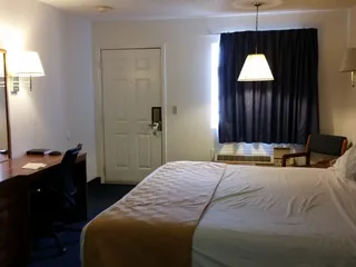 Haysville Express Inn