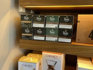 Peet's Coffee & Tea