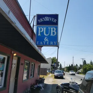 Sky River Pub &amp; Eatery