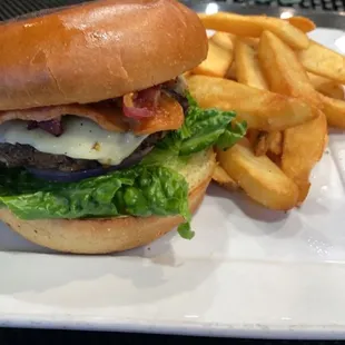 Cali classic cheeseburger