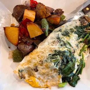 Customed Egg White Omelette with mushrooms, spinach &amp; light cheese.