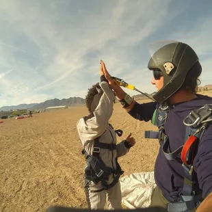 FRED WAS AWESOME! I had such a great experience skydiving with him. This place is awesome, safe and super fun. Happy new yearrr!!