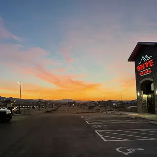 Late night! Er, morning!