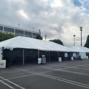 Another catering setup in the books for Skye Rentals! On location for a film production.