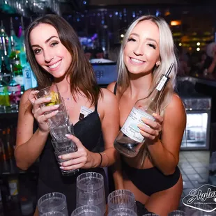 skylanes -Saturday Night 08.24.19. scottsdale bowling alley