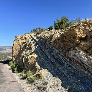 Rock striations