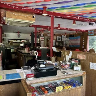 sushi and sashimi, interior