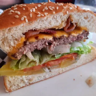 Bacon Cheeseburger