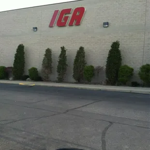 a view of the outside of a building