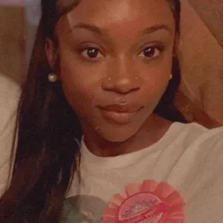 De' Mara B.