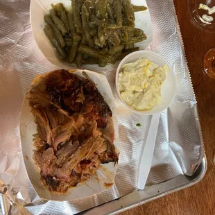 Pulled pork! Oh my it's goooood!!