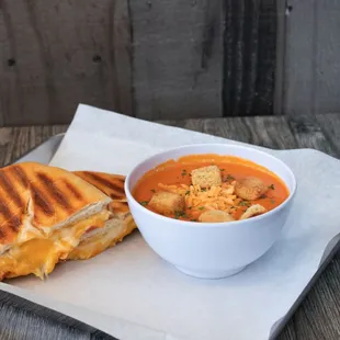 soup, soups and chowder, chowder, food