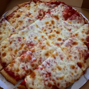 Cheese pizza