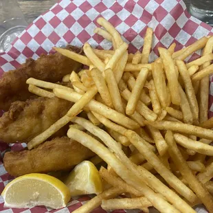 Couldn&apos;t be dark oil to blame for the chicken because the fish and chips didn&apos;t come out dark...