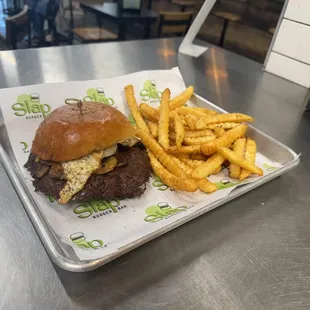 BYO Single W/ Egg &amp; Mushrooms and Crinkle Cut Fries