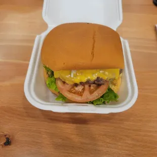 Single cheeseburger