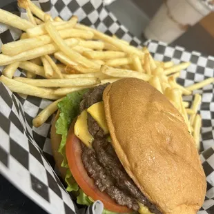 Slap burger delicious taste and the slap sauce is very good.