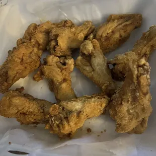 Naked chicken wings sauce on side