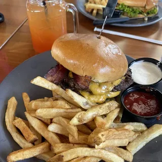 A.M.C. Burger (Smash)