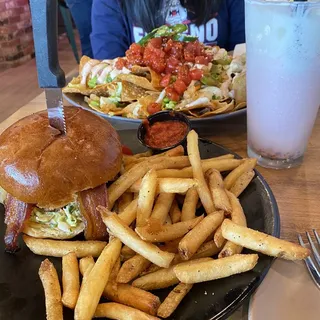 Ahi Tuna Poke Nachos