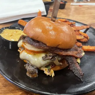 1/3 Sriracha Burger