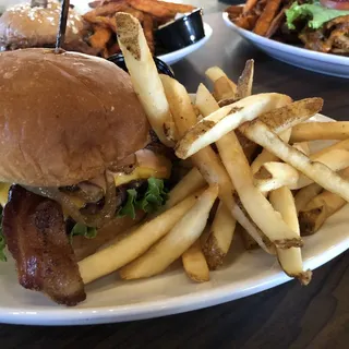 Best Damn Bacon Cheeseburger