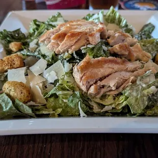 Caesar salad with chicken
