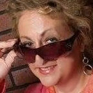 Karin T.