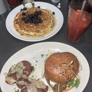 Breakfast & Brunch